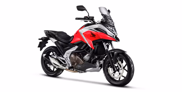 NC 750X vista 3/4 frente